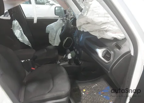 2018 Jeep Renegade Sport 4X4 из США, поврежденный, VIN ZACCJBABXJPJ22640